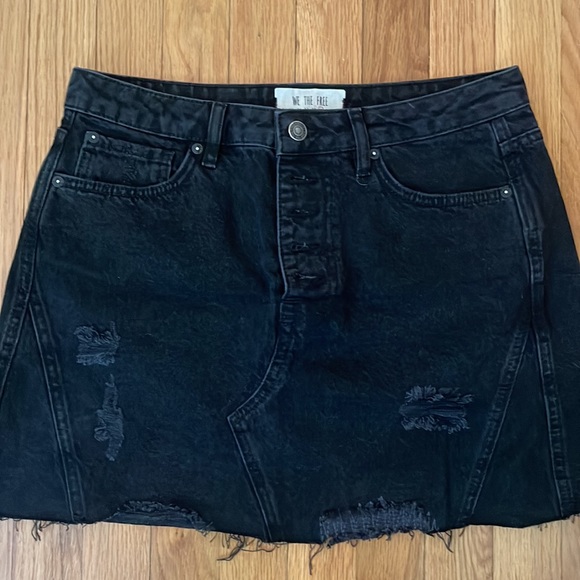 Free People black denim skirt, size 29 - Picture 2 of 4